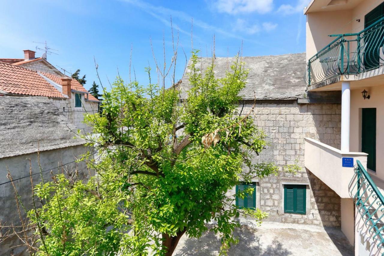Apartments And Rooms Stone House Split Dış mekan fotoğraf